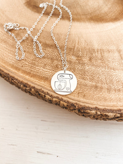 Mixing Some Love Disc Necklace
